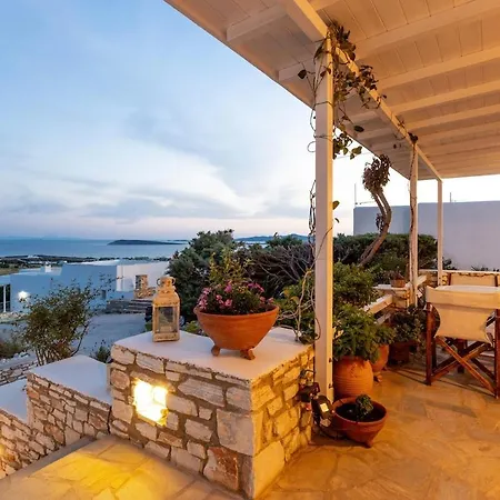 Meliti Paros