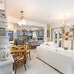 Feriehus Meliti Paros *